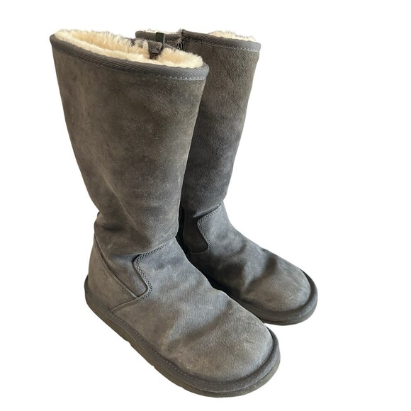 UGG Sunset 5683 Gray Sheepskin Shearling Mid Calf Boots Zip Women’s Size 6.5 / 7 - Picture 1 of 12